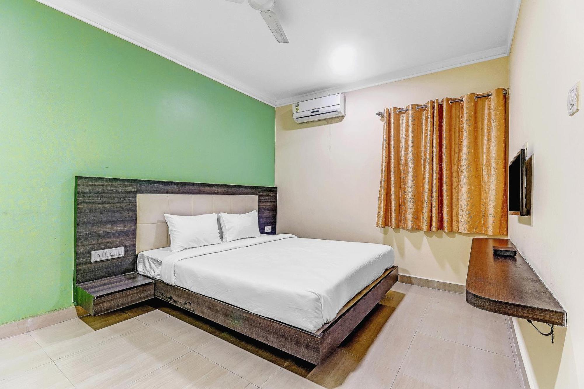 Hotel Collection O Vijaya Lakshmi Residency Near Ragigudda Sri Prasanna Anjaneyaswamy Temple Bengalúr Exteriér fotografie